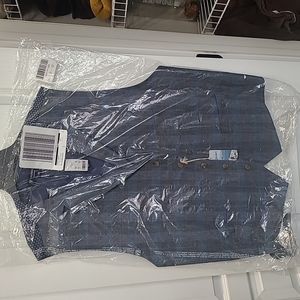 Cremieux Blue plaid suit vest